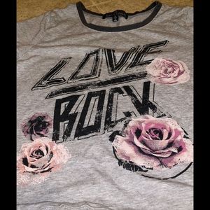 Love rock Crop Top